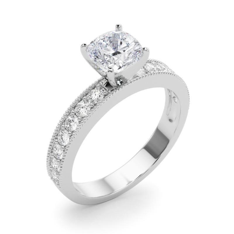 Donna GIA 2 Carati a Cuscino Vintage con Canale Milgrain  Anello con diamante in vendita