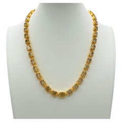 GIA 2 Karat Jeder gelbe strahlende Diamant Ost-West-Halskette in 18K Gelbgold