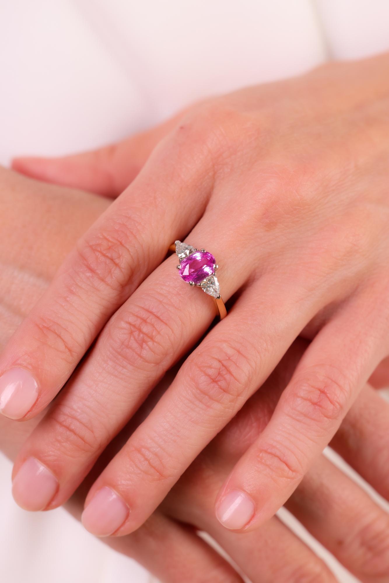 GIA 2 quilates zafiro rosa diamante 18k oro amarillo anillo de tres piedras Corte oval
