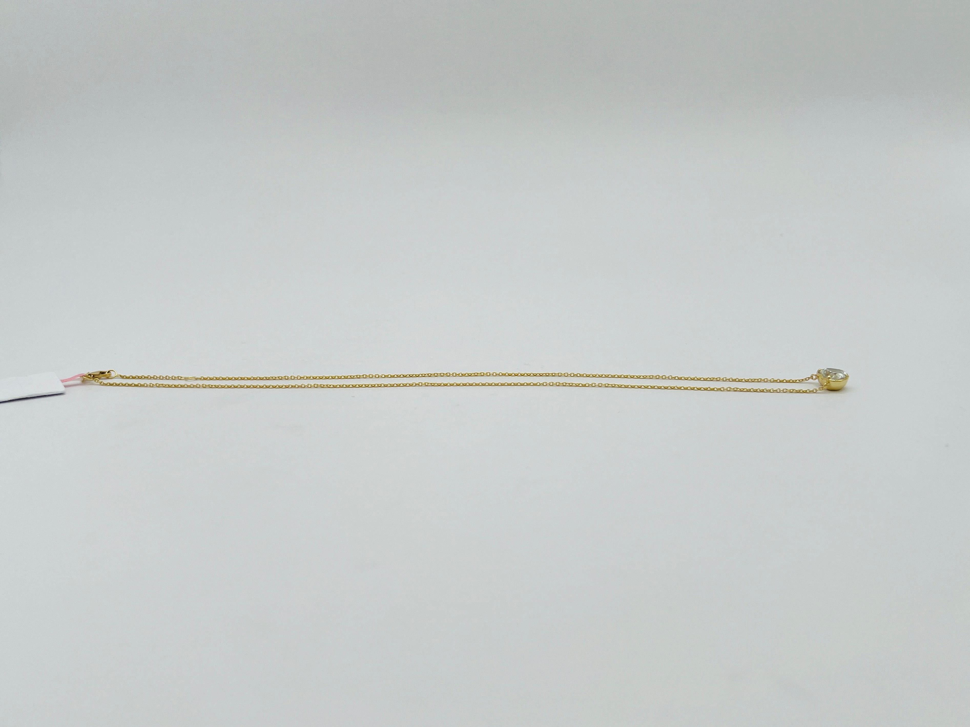 GIA 2 Carat White Diamond Heart Pendant Necklace in 18K Yellow Gold For Sale 1