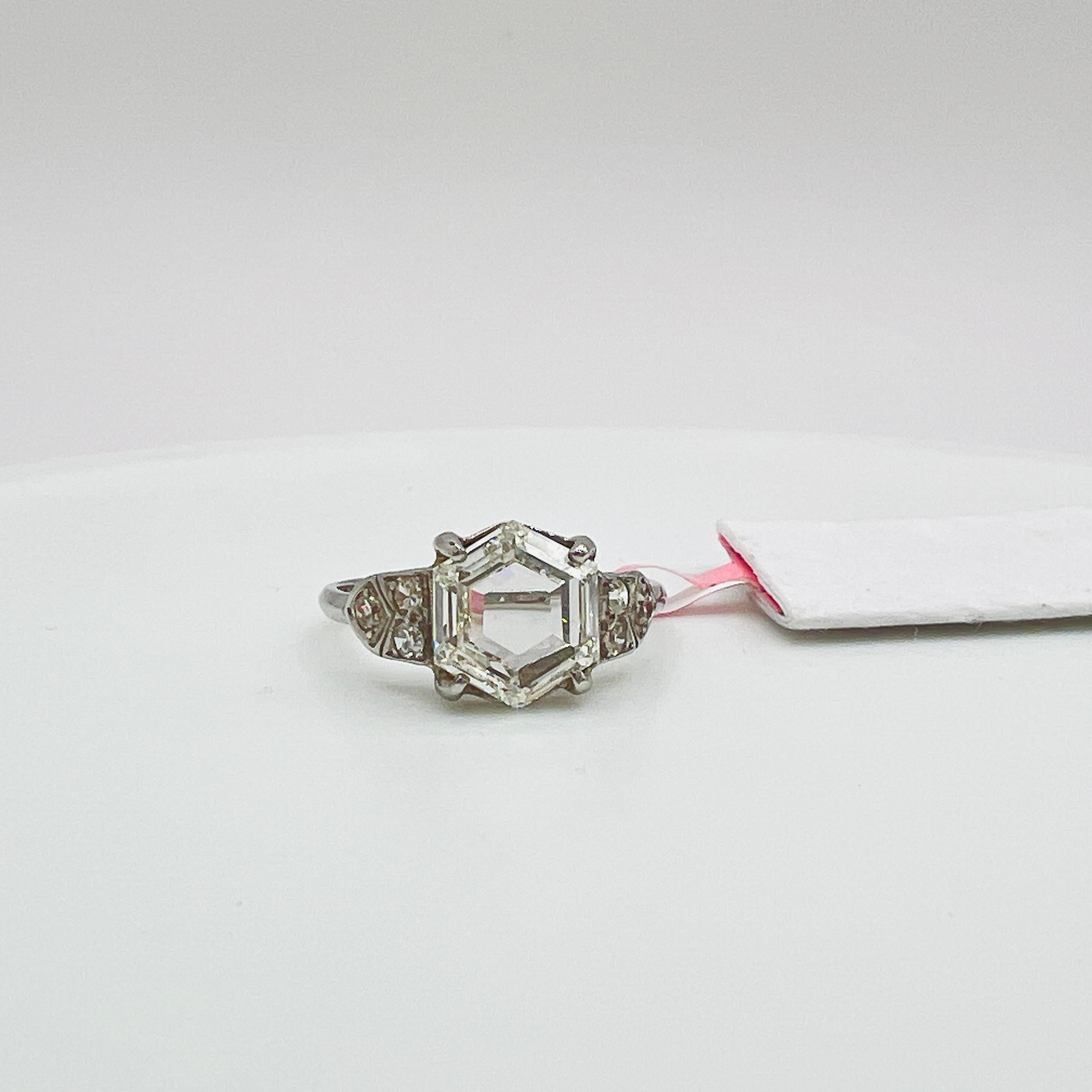 GIA 2 Carat White Diamond Hexagon Solitaire Ring in Platinum For Sale 1