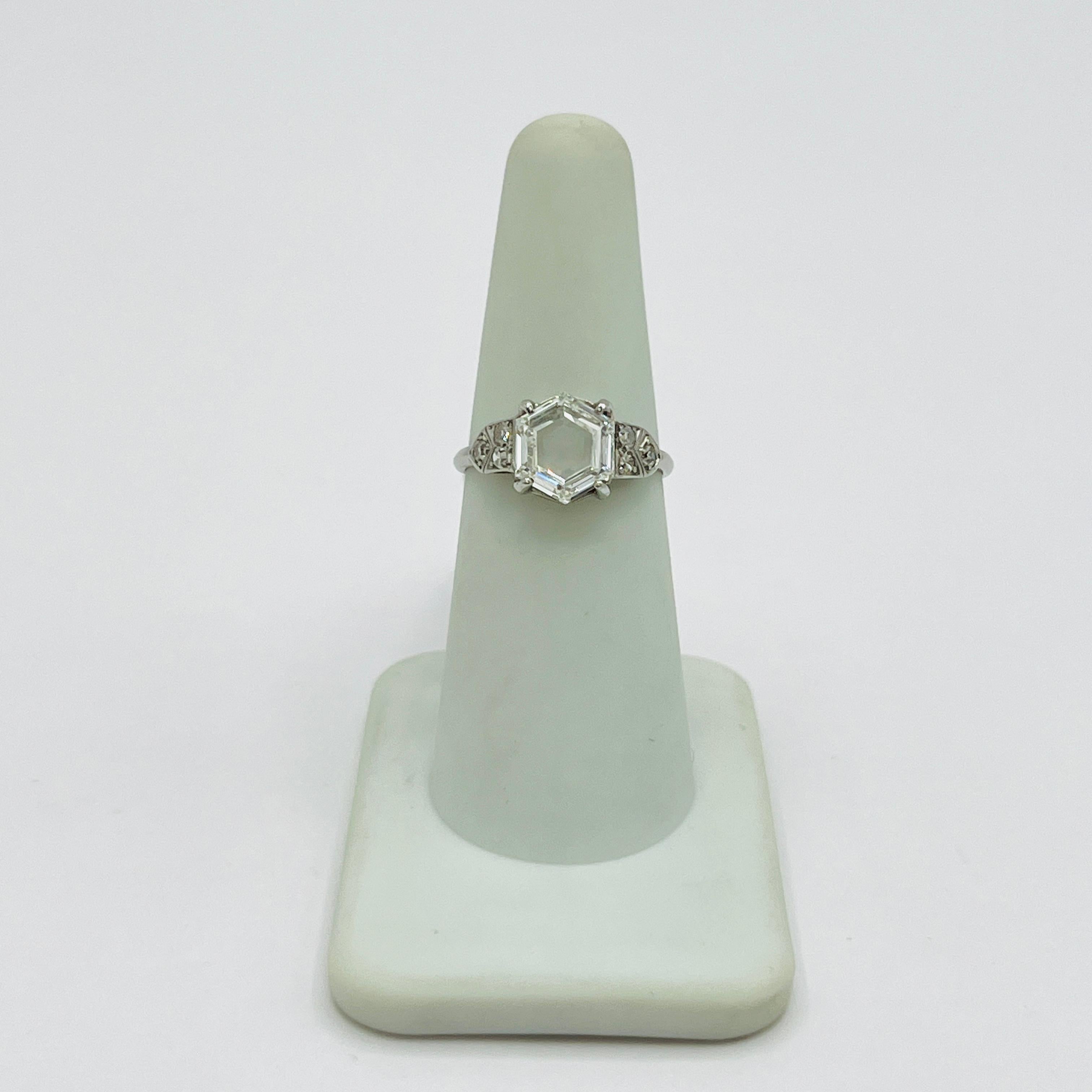 GIA 2 Carat White Diamond Hexagon Solitaire Ring in Platinum For Sale 3