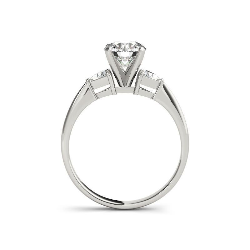 GIA Anillo de diamantes de oro blanco de 18 quilates, talla trillón, redondo, de 2,00 quilates en Nuevo estado para la venta en New York, NY