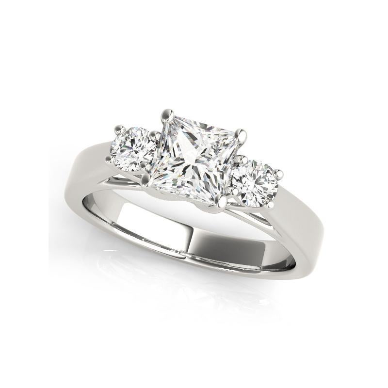 Taglio princess GIA 2,00ct Princess 3-Stone Passato, presente e futuro  Anello con diamante in vendita