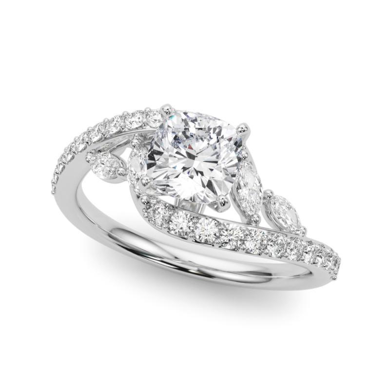 Taille coussin GIA 2.01 Carat Cushion Curved Bypass Leaf & Vine (feuille et vigne)  Bague en diamant en vente