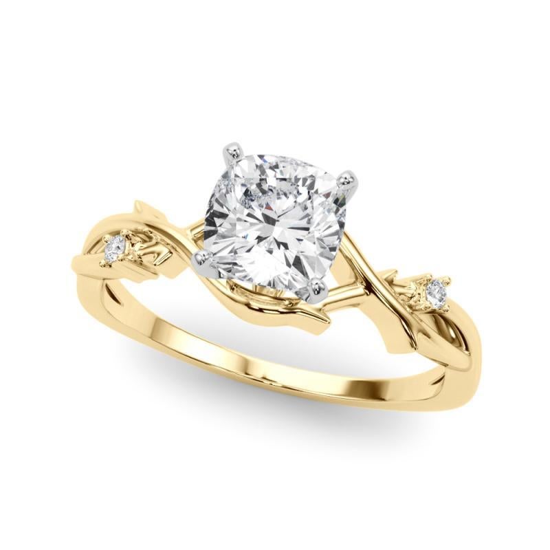 Taille coussin GIA 2.01 Carat Cushion Vine Band Nature Inspired 18K Yellow Gold Diamond Ring en vente