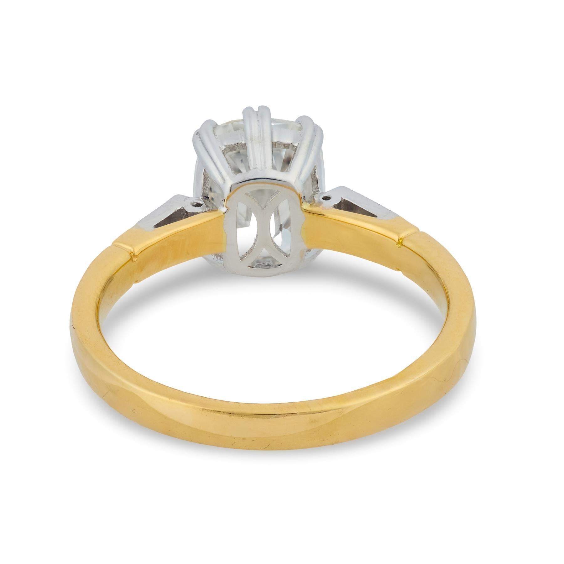 Bague de fiançailles en or 18k GIA 2,01 carats diamant taille mine ancienne Pour femmes en vente
