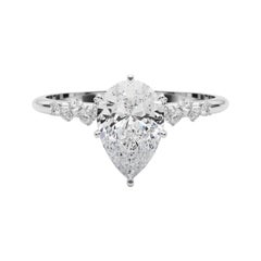 GIA 2,01 Karat Birne Cluster Trellis Solitaire  Diamantring