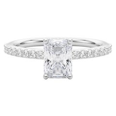 GIA 2.01 Carati Radiant Halo Shared Prong Eternity  Anello con diamante