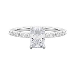 GIA 2.01 Carati Radiant Halo Shared Prong Eternity  Anello con diamante