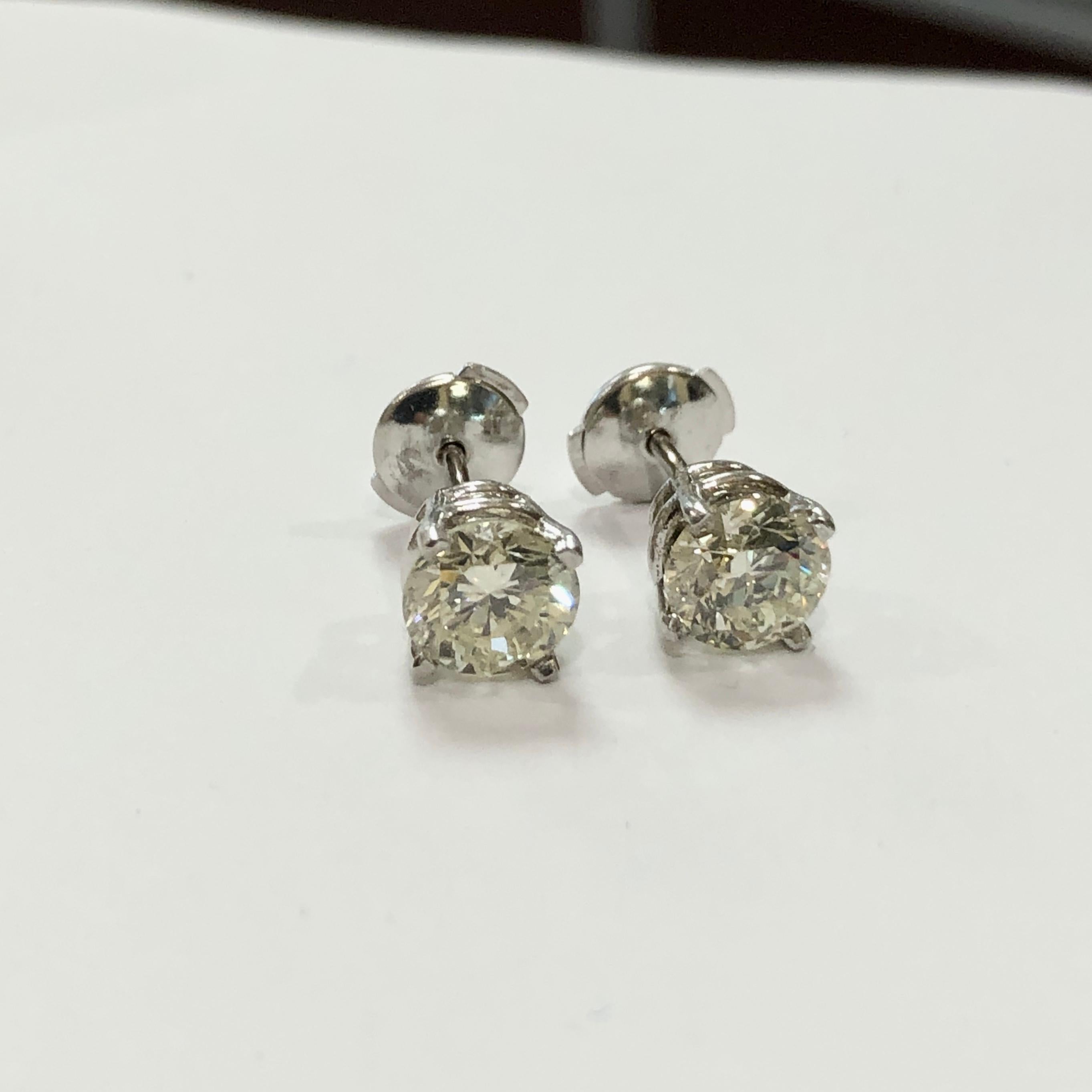 GIA 2.01 Carat Round Brilliant Cut Diamond Stud Earrings For Sale 2