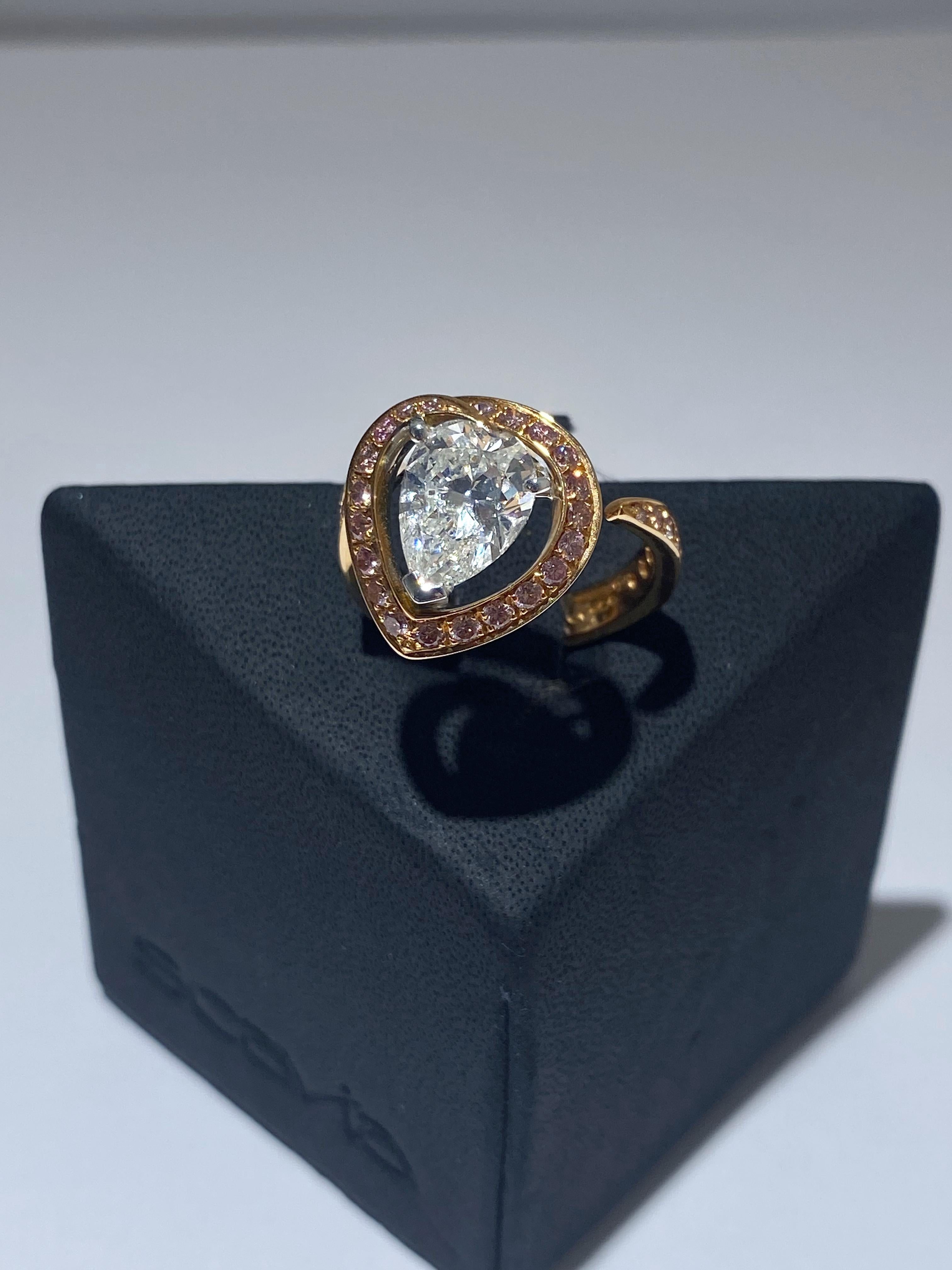 SCAVIA Diamant im Birnenschliff und Pinke Diamanten Pavè-Ring für Damen oder Herren im Angebot