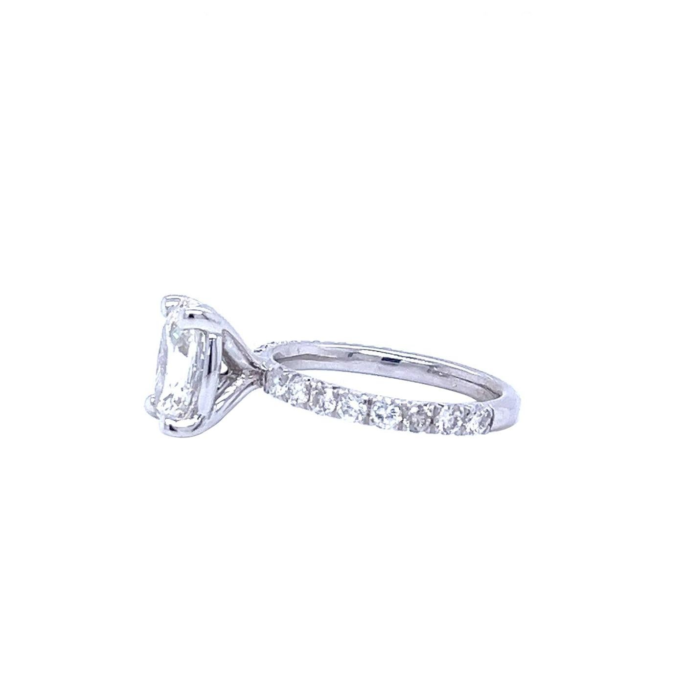 GIA 2.01 Natural Oval Cut Diamond Ring VVS2 With Pave Diamonds 18K White Gold For Sale 2