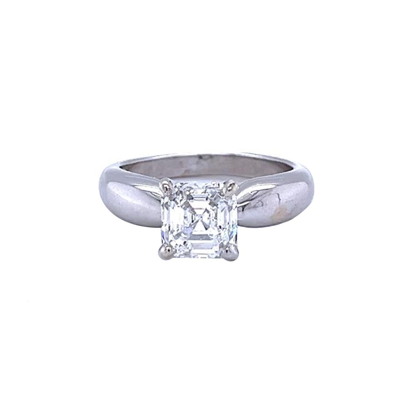 Modernist Flawless GIA Certified 2.01 Carat Asscher Cut Diamond Ring 18 Karat White Gold For Sale