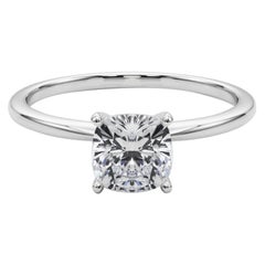 GIA 2.01ct Cushion Prong Set Solitaire Slim Band  Bague en diamant