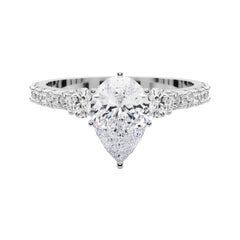 GIA 2,01ct Pear Three-Stone con gambo di diamante Anello di diamanti in oro bianco 18K
