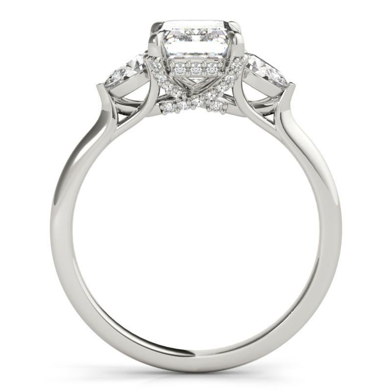 GIA 2.01ct Radiant Three-Stone Decorated Gallery 18K White Gold Diamond Ring (bague à diamant en or blanc 18K) Neuf - En vente à New York, NY