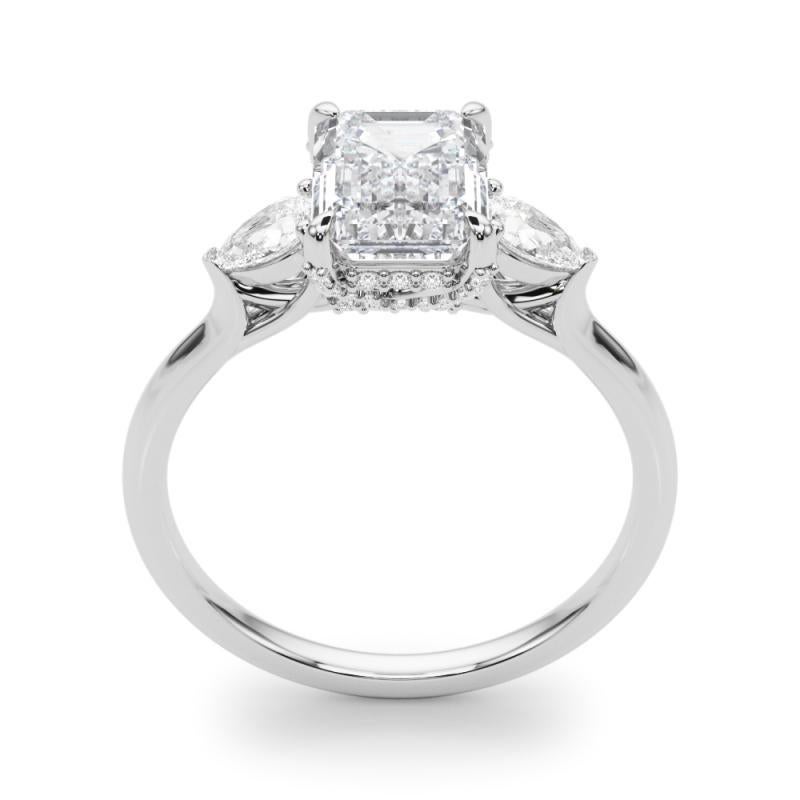 GIA 2.01ct Radiant Three-Stone Decorated Gallery 18K White Gold Diamond Ring (bague à diamant en or blanc 18K) Pour femmes en vente