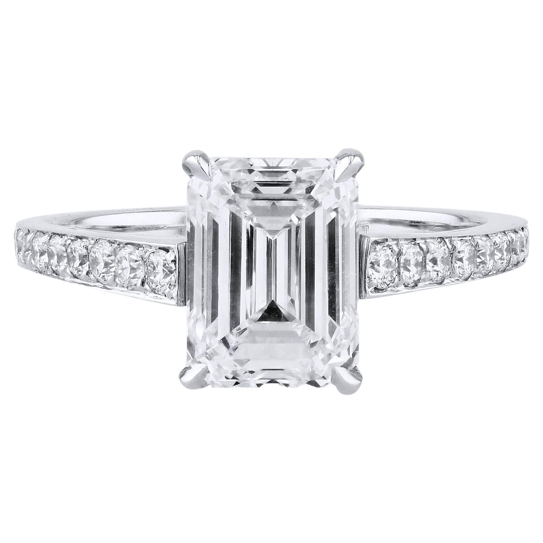 GIA Bague de fiançailles en platine avec diamant taille émeraude de 2,02 carats 