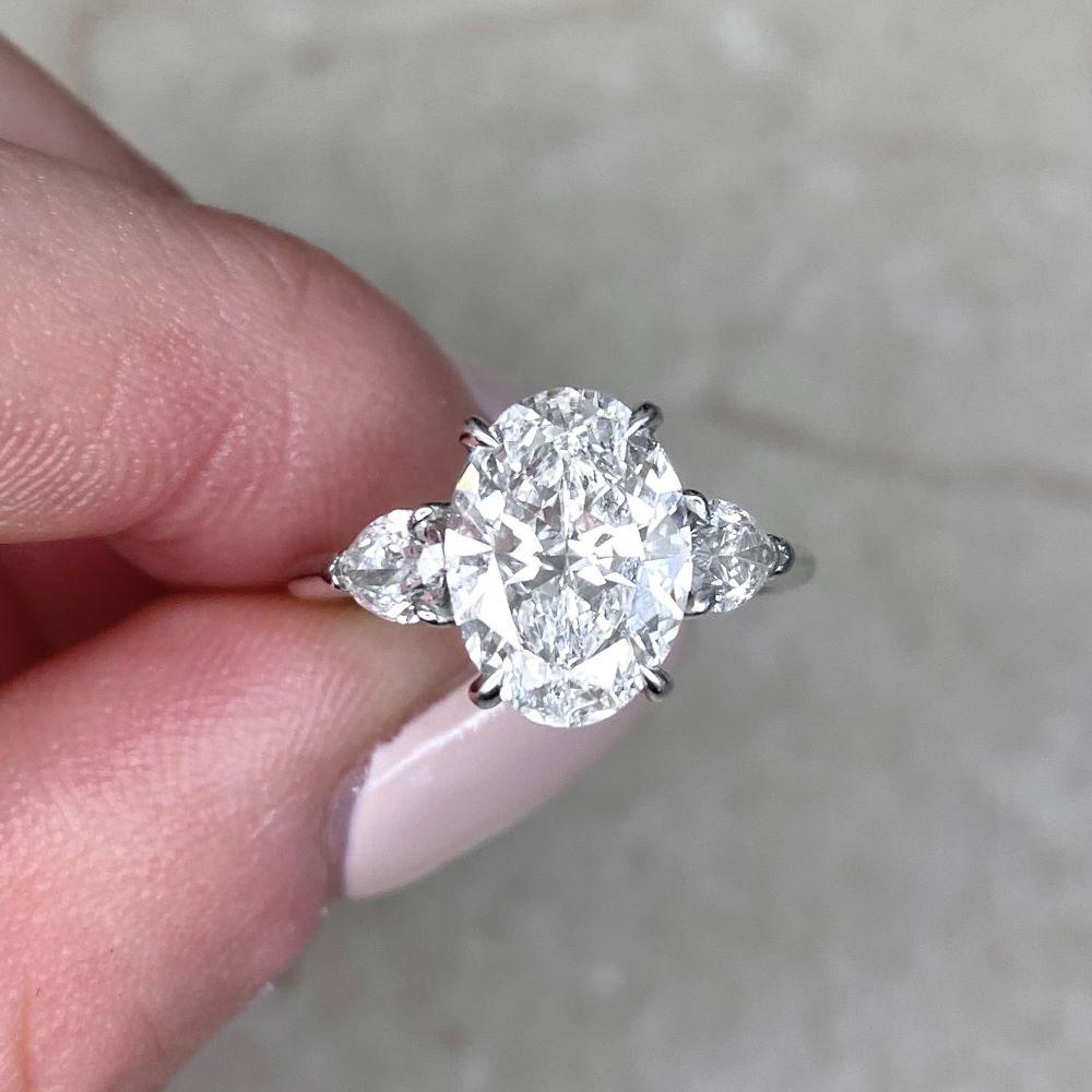 GIA 2.02ct Oval Cut Diamond Engagement Ring, D Color, Platinum For Sale 5