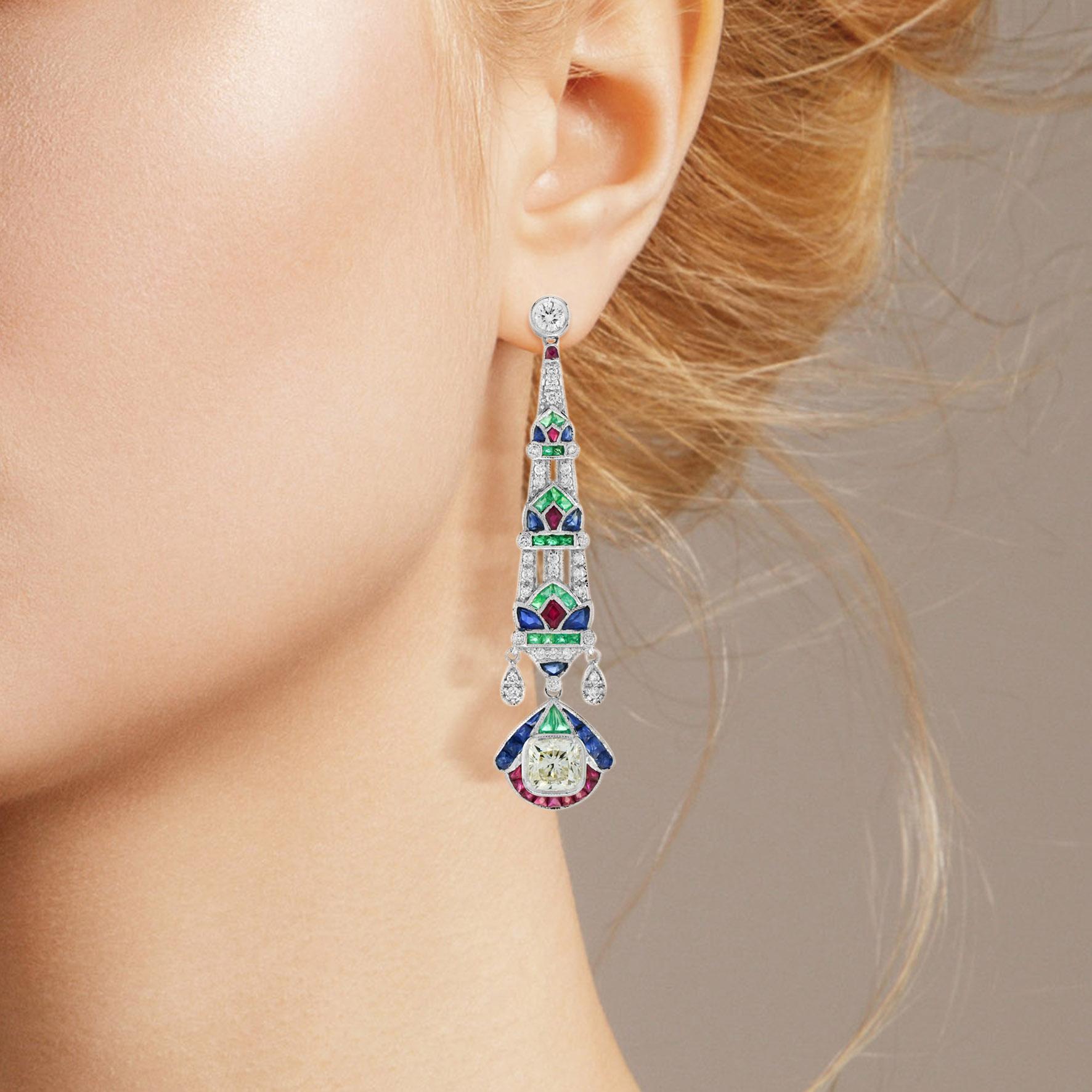 GIA 2,03 kt. Diamant-Smaragd-Rubin- und Saphir-Ohrringe aus 18 Karat Weißgold Damen im Angebot