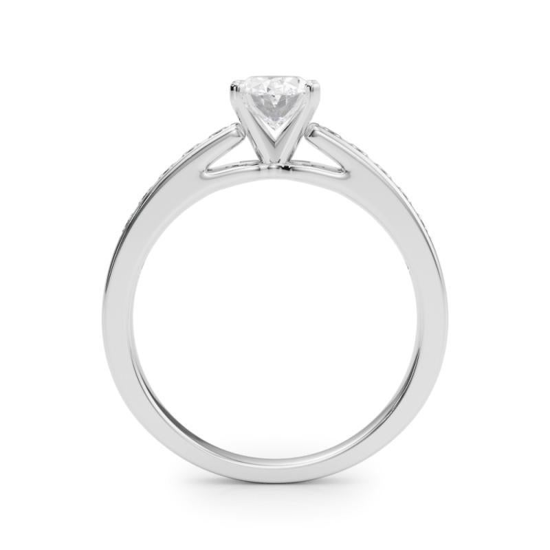 GIA 2.05ct Oval Princess Channel Solitaire Center Diamond Ring en Nuevo Estado en New York, NY