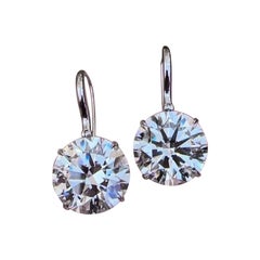 Boucles d'oreilles pendantes en or blanc 18k avec diamants ronds et brillants de 20,63 et 21,17 carats de la GIA