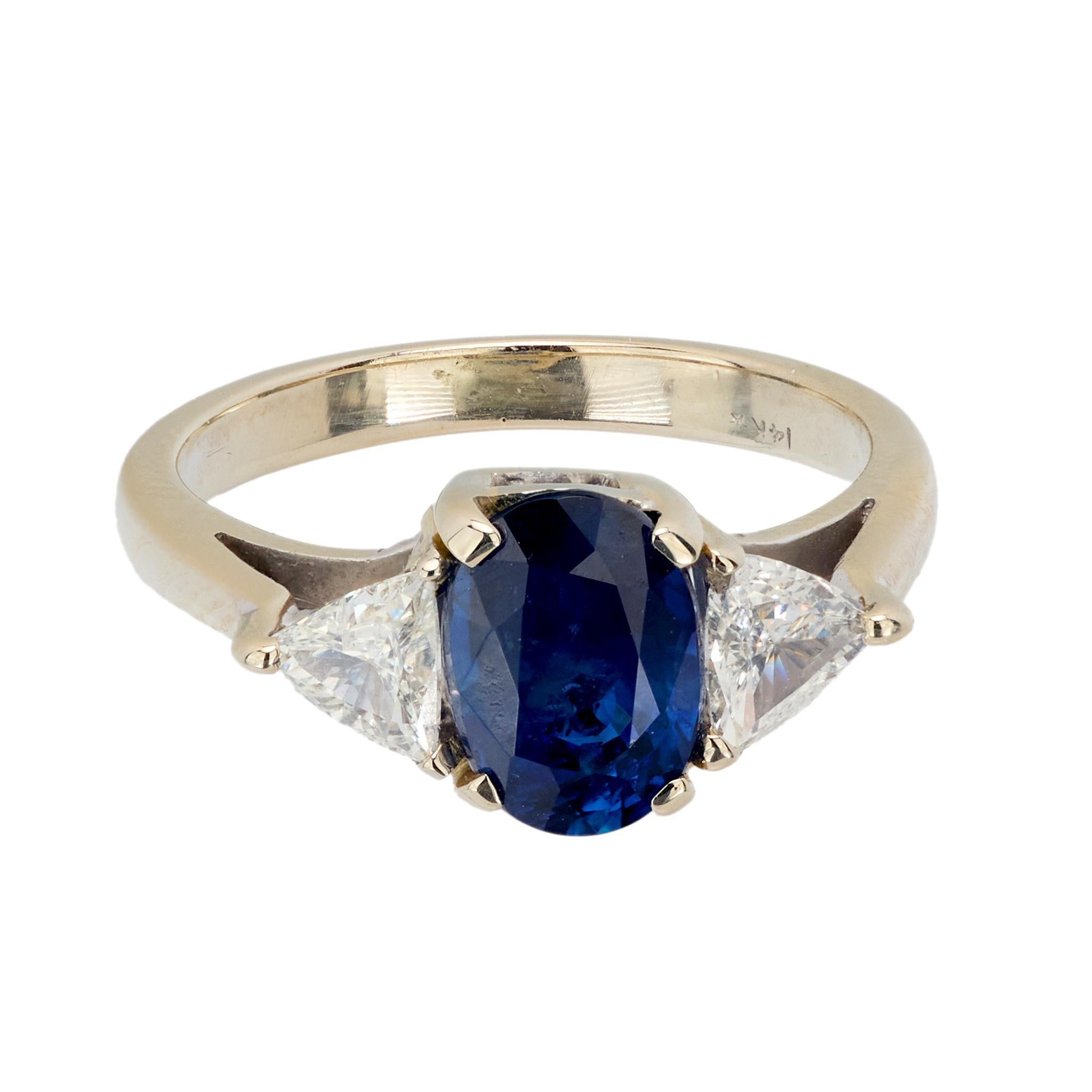 GIA 2,13 Karat nicht erhitzter Saphir Diamant 14k Weißgold Dreisteinring (Ovalschliff)