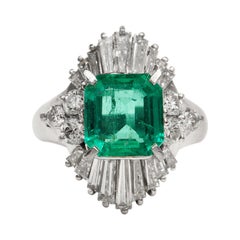 GIA 2.16 Carats Emerald Diamond Platinum Ballerina Cocktail Ring
