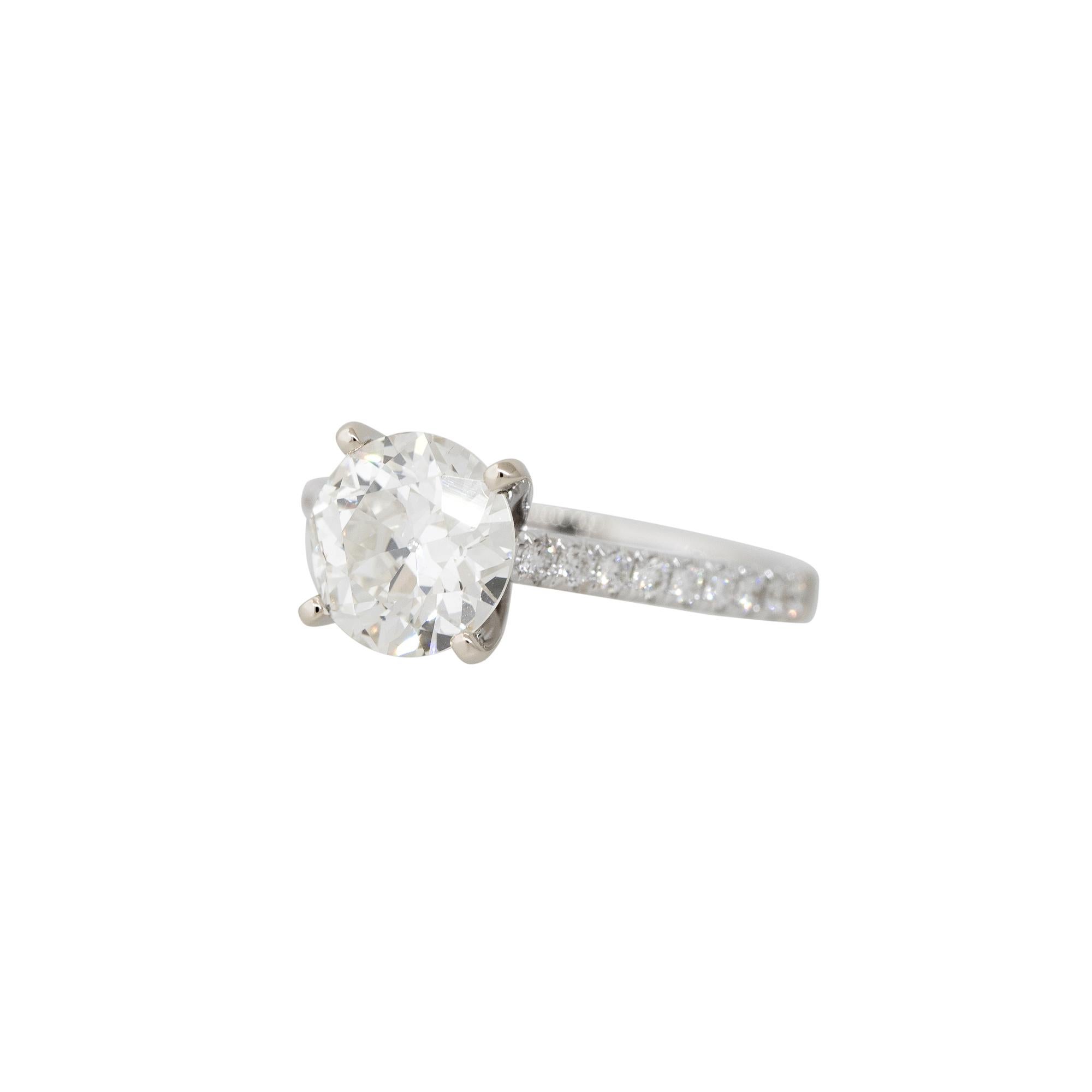 Modern GIA 2.18 Carat Circular Brilliant Cut Diamond Engagement Ring 18 Karat In Stock For Sale