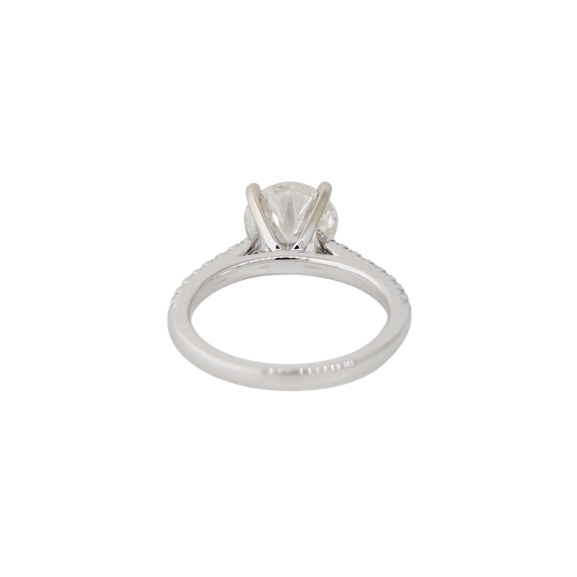 GIA 2.18 Carat Circular Brilliant Cut Diamond Engagement Ring 18 Karat In Stock In Excellent Condition For Sale In Boca Raton, FL