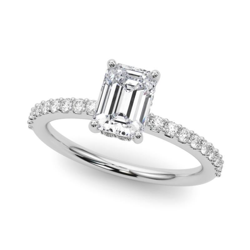 GIA 2,2 Karat Smaragd Halo geteilt Zinken Ewigkeit  Diamantring (Smaragdschliff) im Angebot