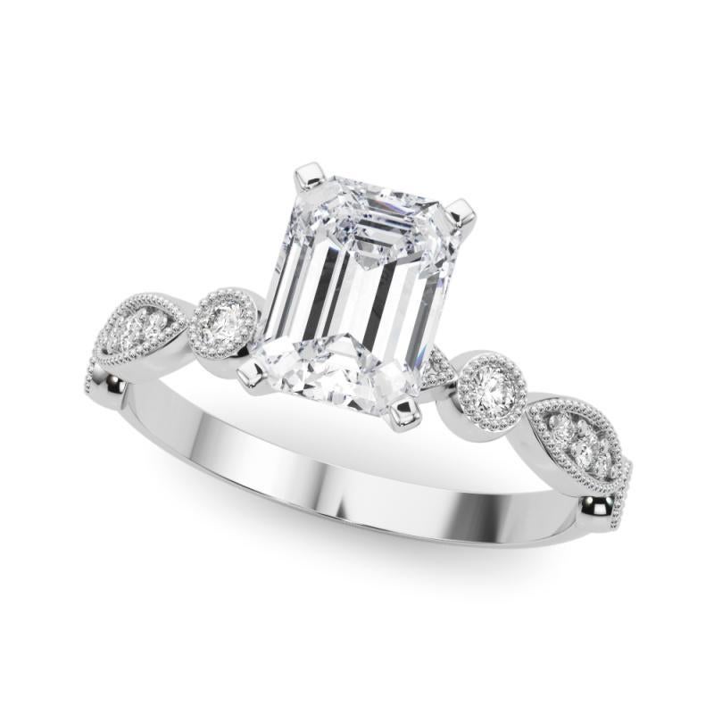 Taglio smeraldo GIA 2,20ct Smeraldo Marquise e anello rotondo con castone di diamanti a grana grossa in vendita