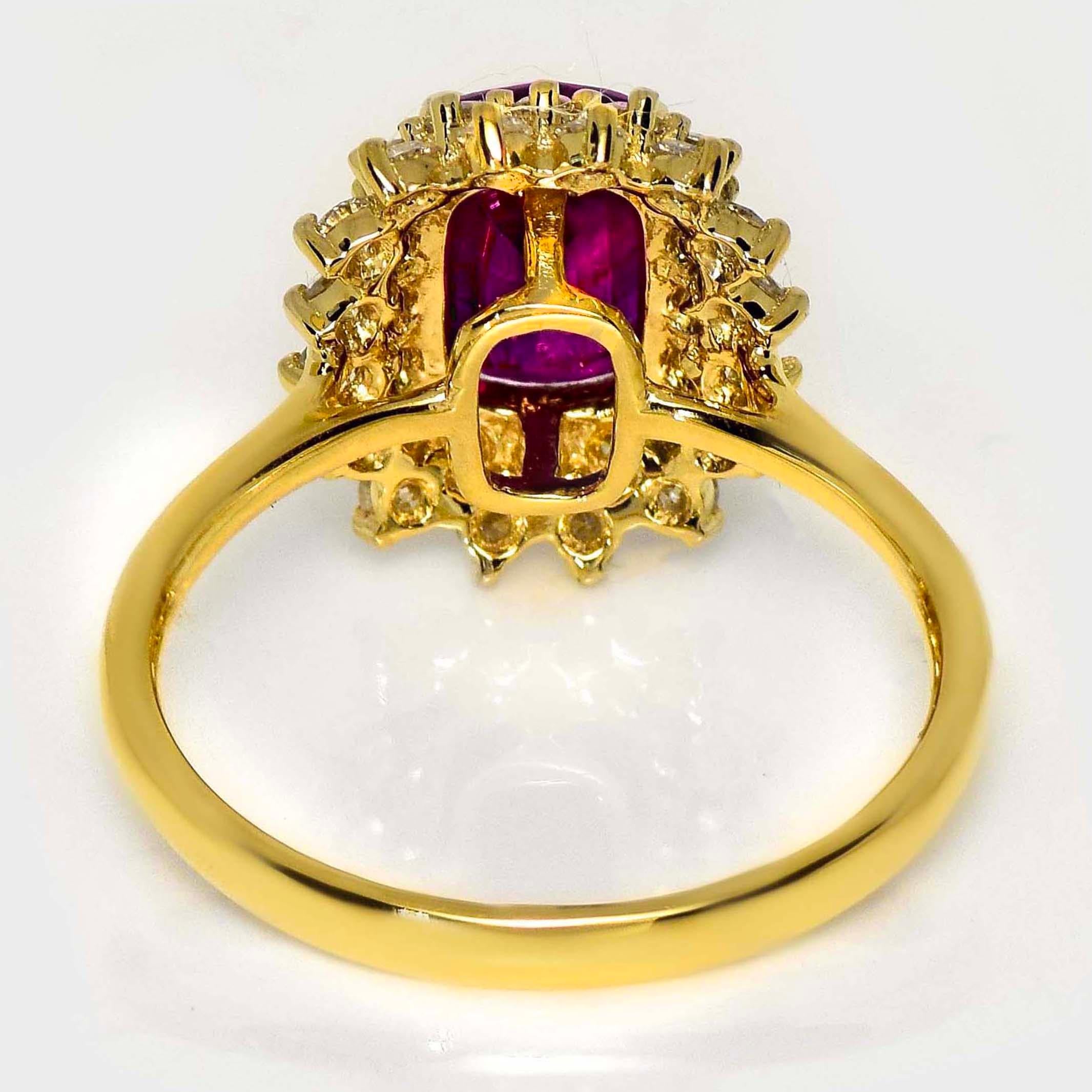 GIA Anello di fidanzamento con rubino dell'Afghanistan non riscaldato da 2,24 ct in oro giallo 18 carati in vendita 2