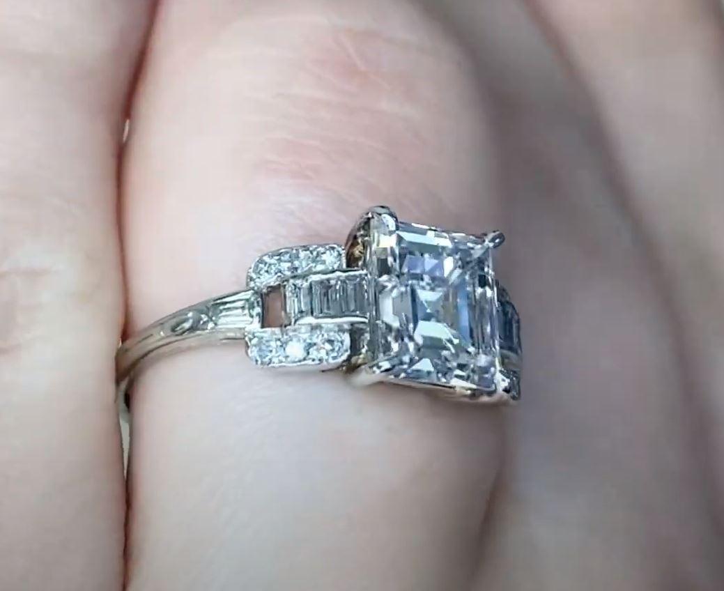 Women's GIA 2.24ct Carré Cut Diamond Engagement Ring, D Color, Platinum For Sale