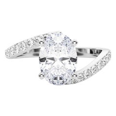 GIA 2,27 Carati Oval Curved Bypass Pave Shank in oro bianco 18 carati