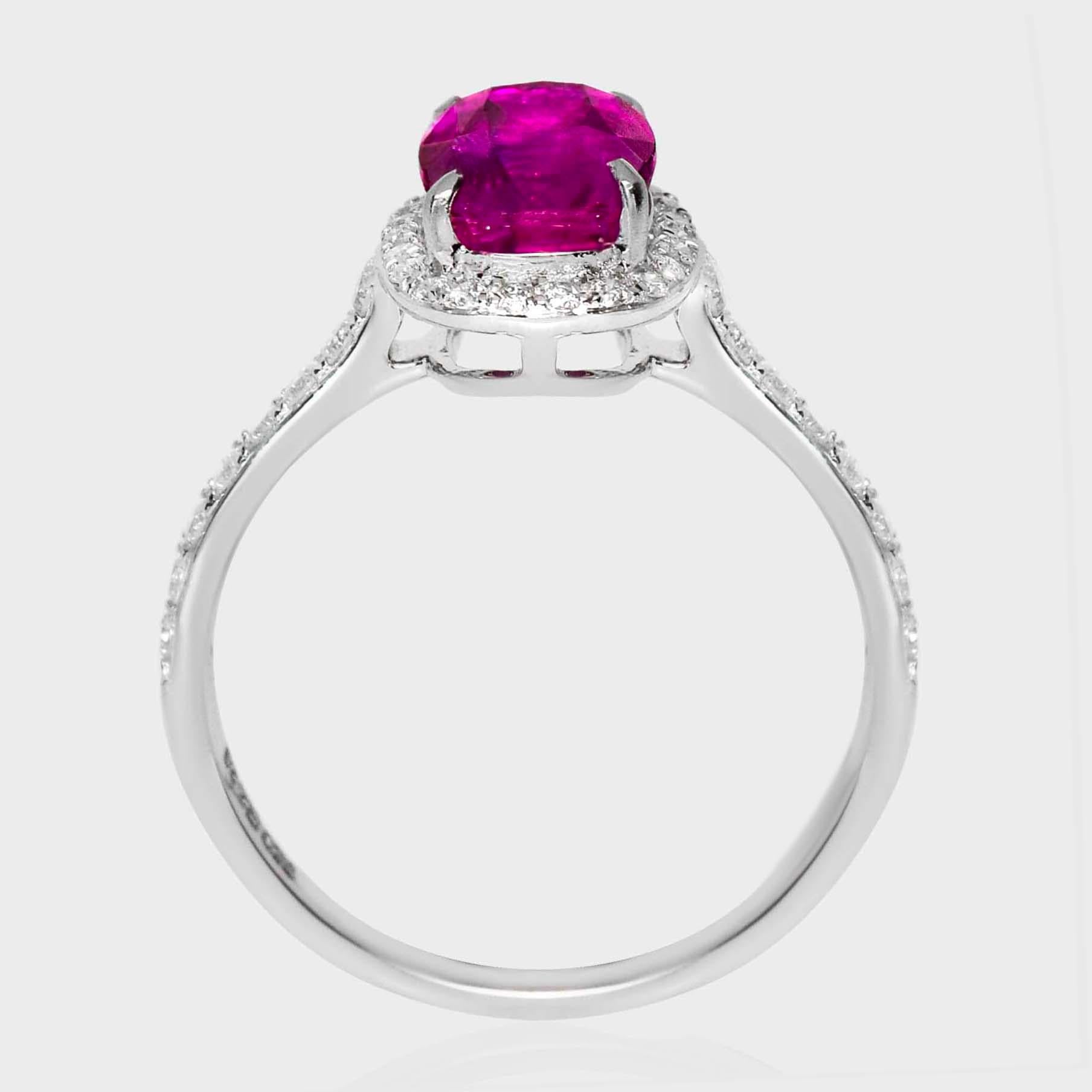 GIA Anello di fidanzamento con rubino dell'Afghanistan non riscaldato da 2,28 ct in oro bianco 18 carati In condizioni Nuovo in vendita a Kaohsiung City, TW