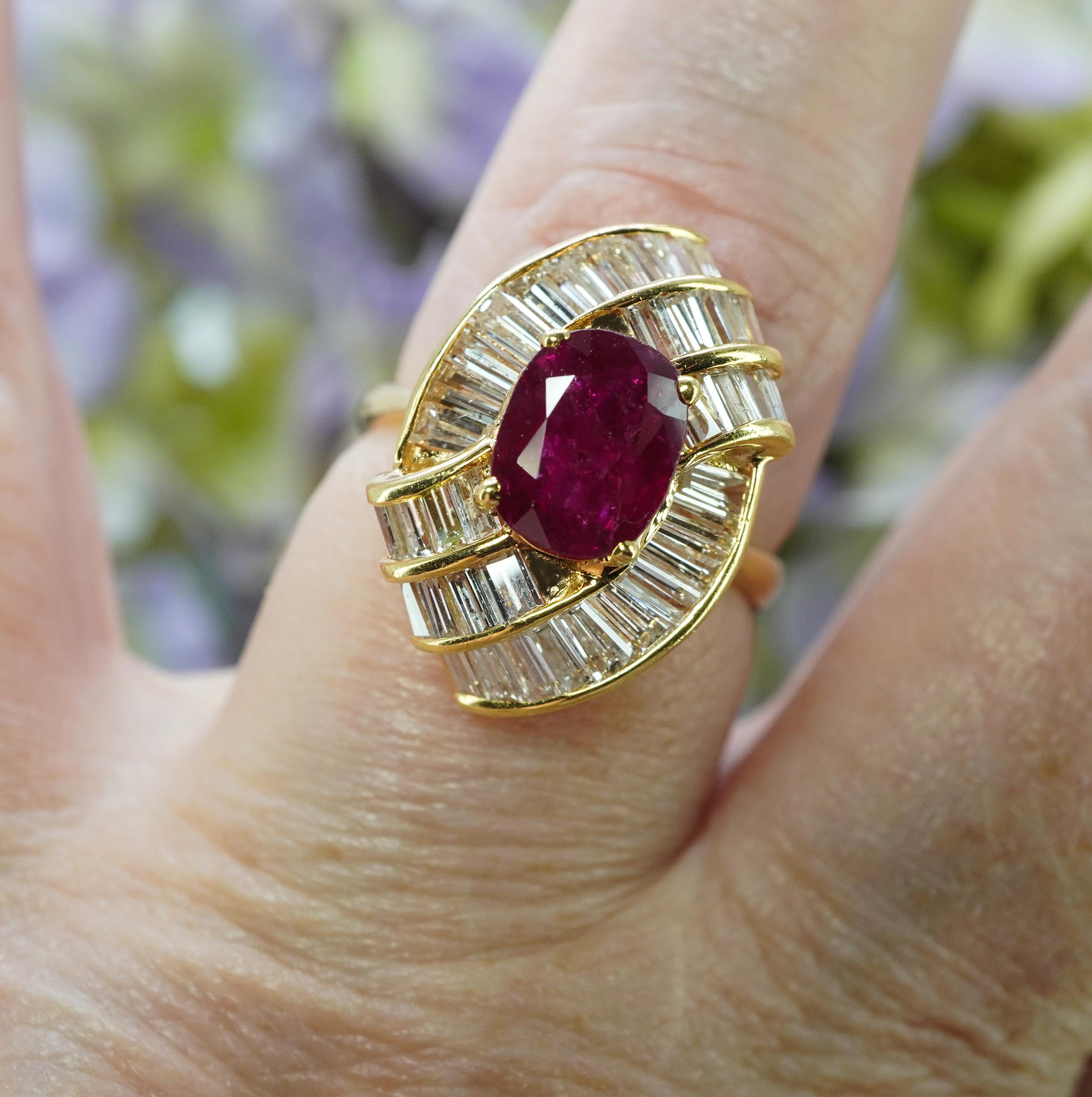 GIA 2.2c Cushion Ruby Baguette Diamond Ballerina Cocktail Ring 18K Gold Designer In Good Condition For Sale In Brambleton, US