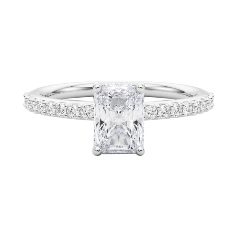 GIA 2,3 Carati Radiant Halo Shared Prong Eternity Anello con diamanti in oro bianco 18K
