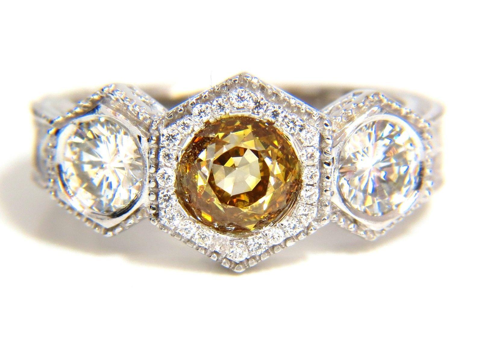 GIA 2,30 Karat Ausgefallener gelber und brauner Diamantring 18 Karat Edwardian Crown Deco im Angebot 7