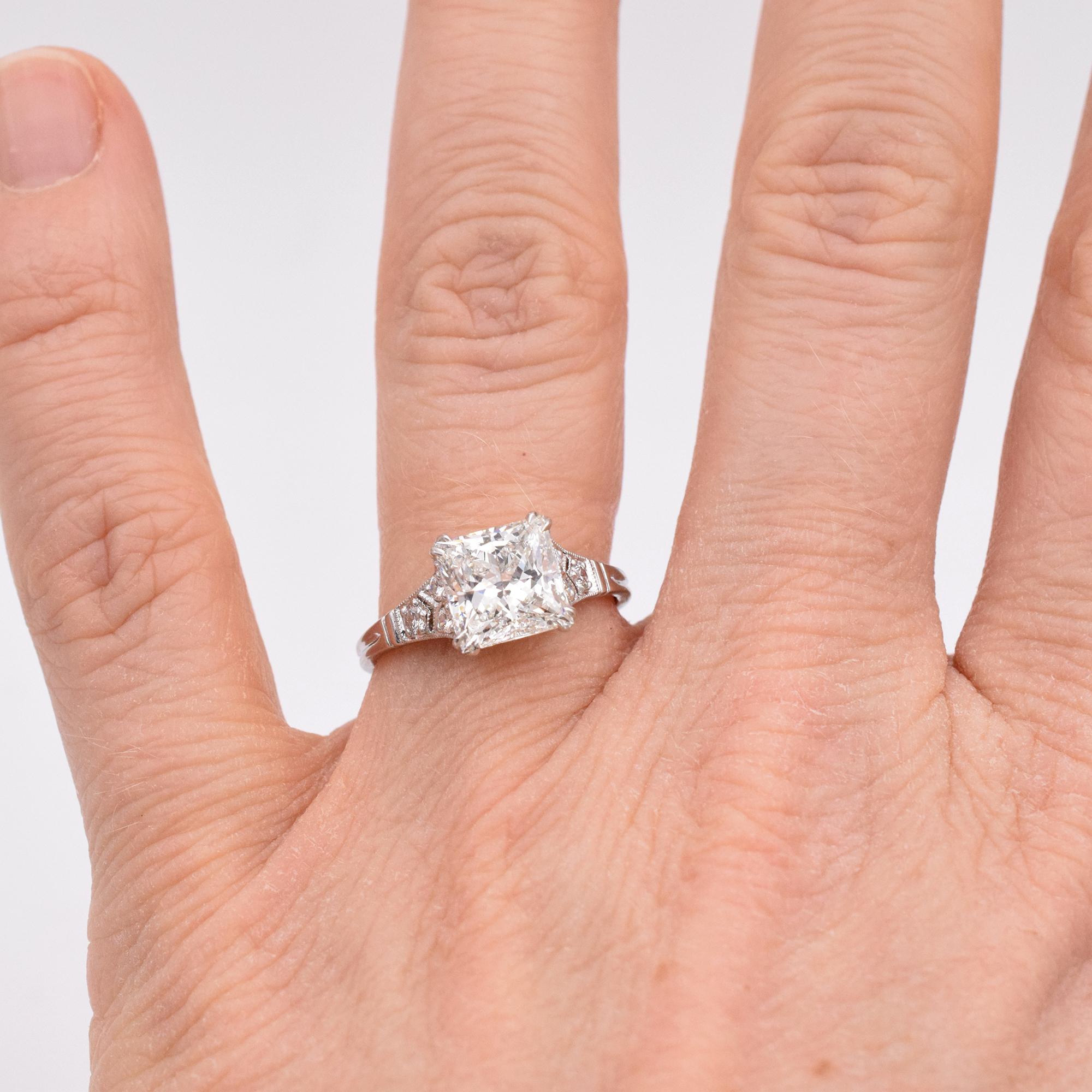 Artiste GIA  2,33 carats  Bague de fiançailles diamant taille princesse en vente