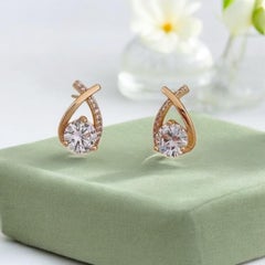 GIA 2.40 Carats E VVS1 Round Brilliant Diamonds Cross Stud Earrings In 18K Gold