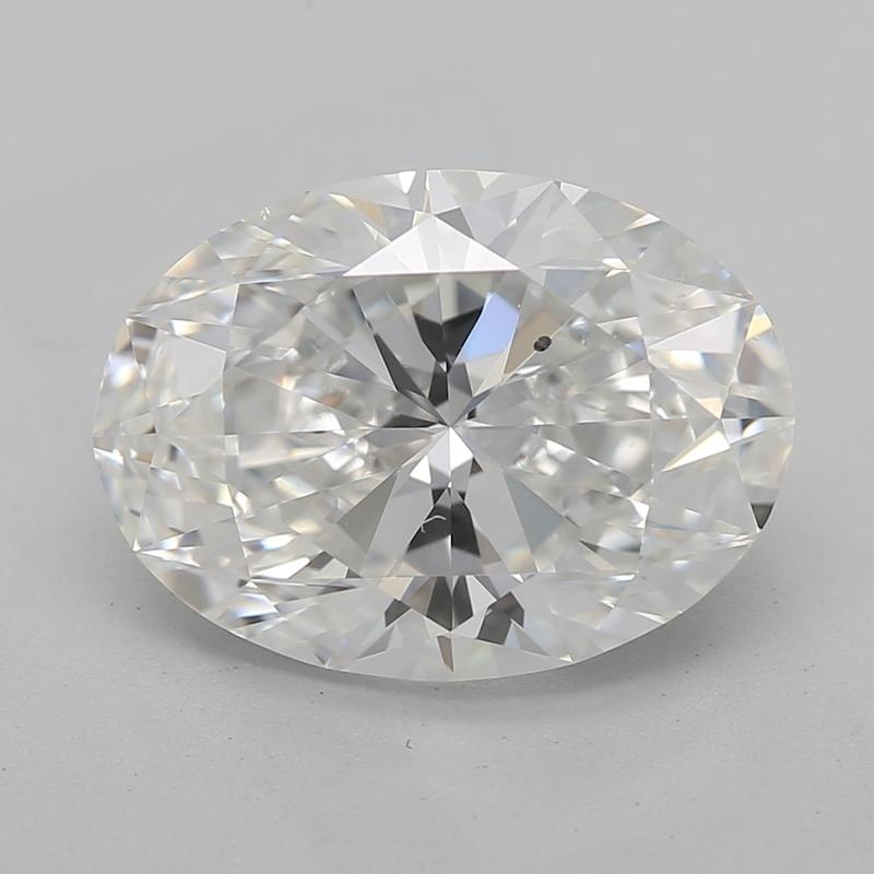 Ein bemerkenswerter ovaler Diamantring, der Vintage-Glamour mit moderner Kunstfertigkeit verbindet. Im Mittelpunkt dieses exquisiten Schmuckstücks steht ein atemberaubender 2,51er Diamant, der mit seinem raffinierten F und seinem beeindruckenden SI1