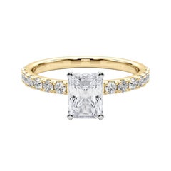 GIA 2,51ct Solitario radiante con mezza eternità in oro giallo 18 carati