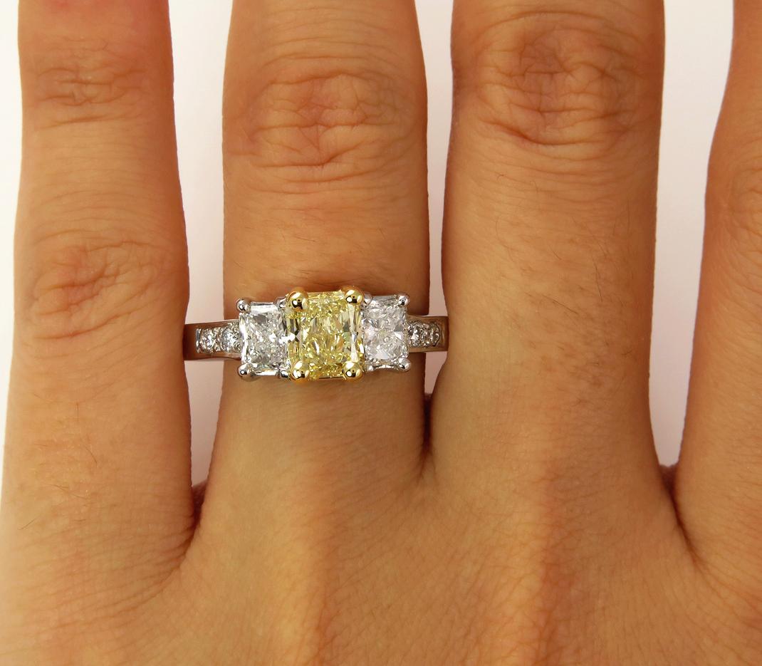 GIA 2.52ct Natural Fancy Yellow Radiant 3-Stone Diamond Engagement Wedding Ring For Sale 2