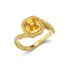 GIA Anillo de oro de 18 quilates y diamante talla Asscher amarillo anaranjado de 2,53 quilates