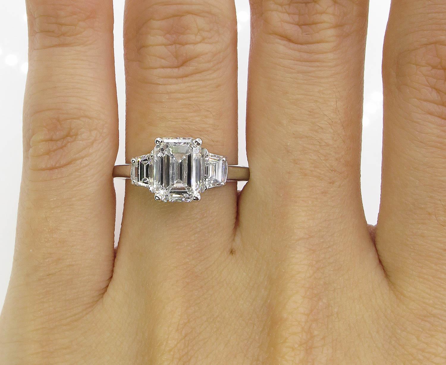 GIA 2.54 Carat Vintage Emerald cut Diamond Engagement Wedding Platinum Ring 5