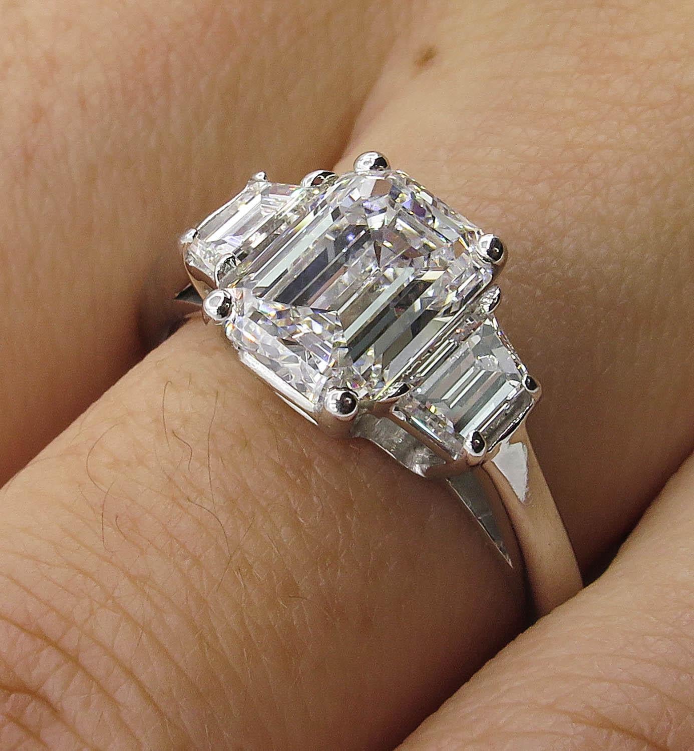 GIA 2.54 Carat Vintage Emerald cut Diamond Engagement Wedding Platinum Ring 7