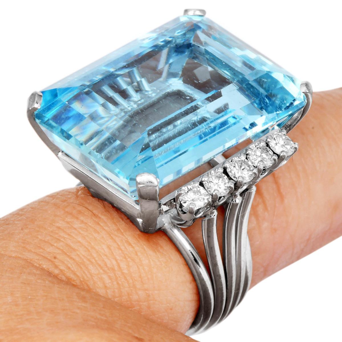 GIA  25.50 carat Aigue-marine Diamant Bague de cocktail en or 14K en vente 2