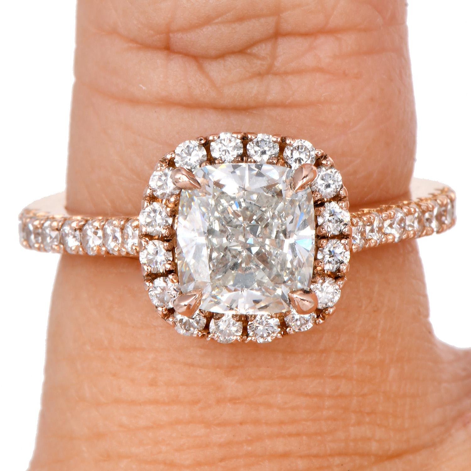 GIA 2.55cts Cushion Diamond J VS2 14K Rose Gold Halo Engagement Ring For Sale 4